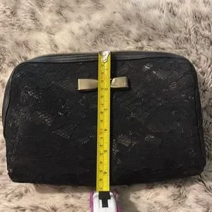 Rare Victoria\'s Secret Gold Pouch with Black Hair Accessories Buy Victoria main image 3
